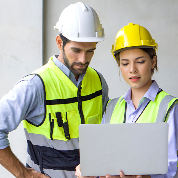 Équipe Spécialistes AVA spécialisée en équilibrage dynamique pour équipements industriels